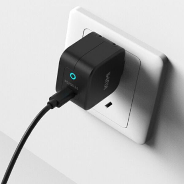 Зарядное устройство Kumi P39 Gan 30W Черный